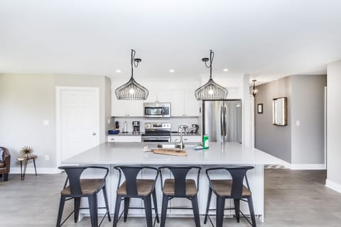 Open Concept Modern Kitchen and Great Room