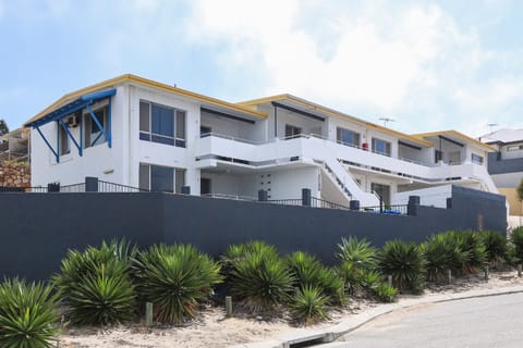 Basic Apartment, 2 Bedrooms | Exterior