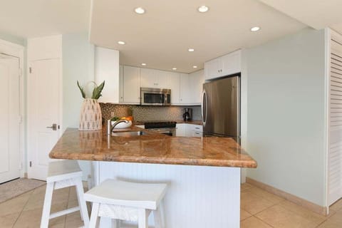 2 kitchen bar stool seating prefect for quick breakfast