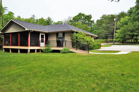 Side/back view of cozy cottage