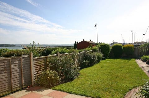 Garden backing onto Sea Shore