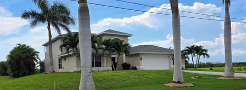 Direct Gulf Access – Bring Your Boat or Yacht!