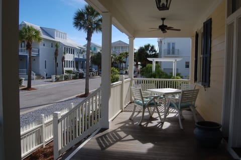 Front porch - view to Walkover 1 