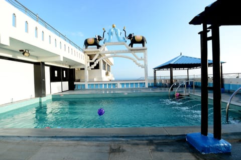Rooftop pool