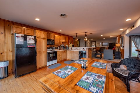 Carriage House Dining