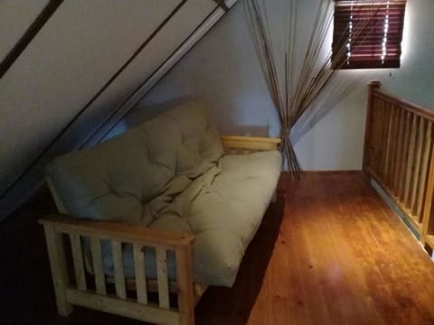 Comfort Cottage, 3 Bedrooms | Living area | Flat-screen TV, fireplace, DVD player