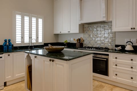 Luxury Villa, 4 Bedrooms | Private kitchen | Full-size fridge, microwave, oven, stovetop