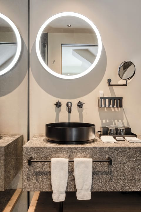 Free toiletries, hair dryer, bathrobes, slippers