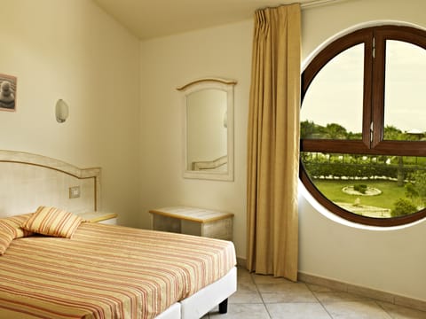 Classic Double Room | In-room safe, individually decorated, individually furnished, desk