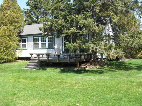 View of Pinelodge Cottage - 800 square feet of comfort.