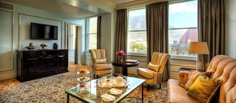 Egyptian cotton sheets, premium bedding, down comforters