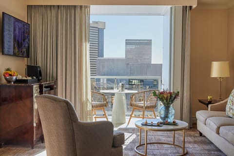 Family Suite, 1 King Bed, City View (2 Bedrooms) | Egyptian cotton sheets, premium bedding, down comforters