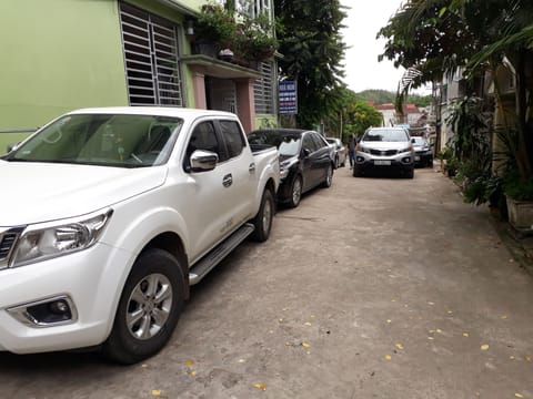 Free self parking
