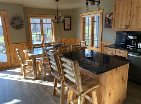 Plenty of seating - has a bench as well