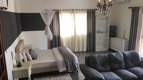 Junior Room, Pool View | Egyptian cotton sheets, premium bedding, minibar, in-room safe