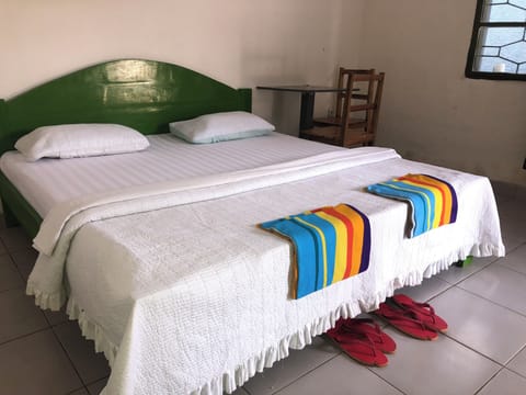 Basic Double Room, 1 Double Bed | In-room dining