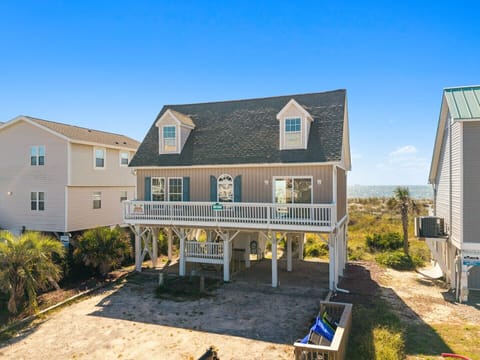 Front of House
CAM 10-23-25