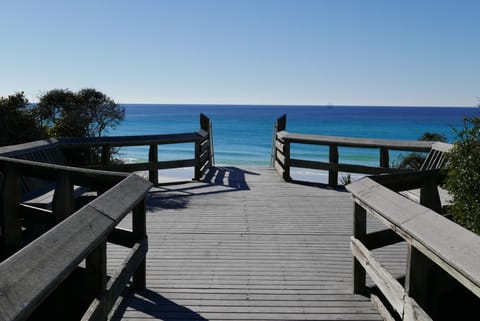The Hidden Beach Hideaway beach overlook is a great place for morning coffee