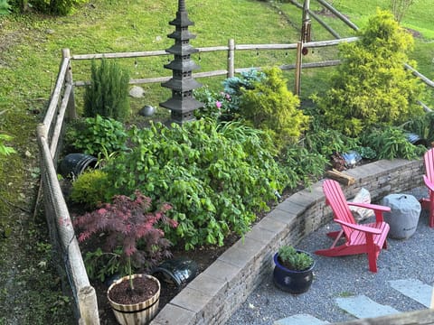 Dog run and garden. Great outdoor space.