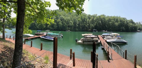 Reserved boat slip is provided for guests. Boat/waverunner rentals nearby!