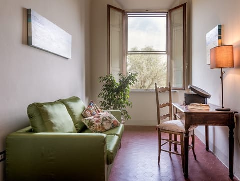 Superior Room, Non Smoking | Desk, soundproofing, cribs/infant beds, free WiFi