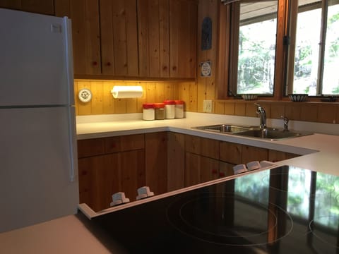 Another view of the kitchen.