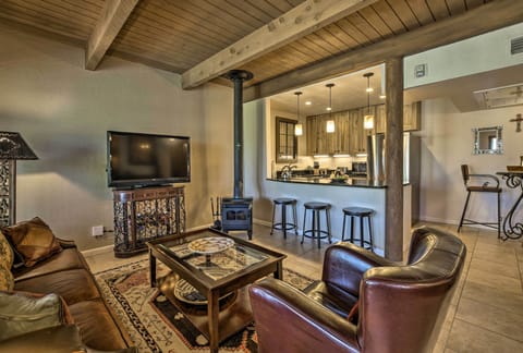 Santa Fe Vacation Rental | 1BR | 1BA | 670 Sq Ft | Stairs Required