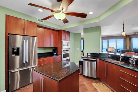 Fridge & Wall Oven & Microwave