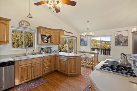 Kitchen and Breakfast Nook