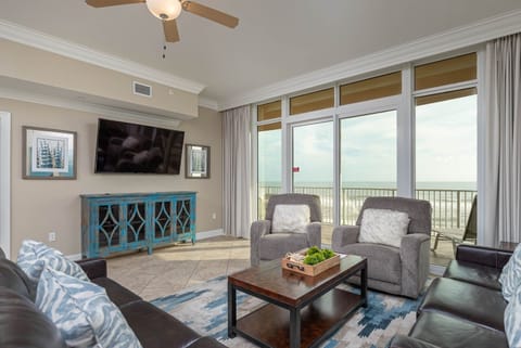 Phoenix Orange Beach 305, Orange Beach, Alabama, beach front, 3 bedroom condominium on the 3rd floor