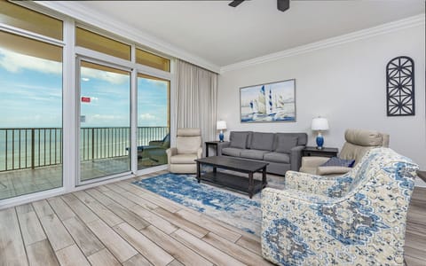 Phoenix Orange Beach 1103, Orange Beach, Alabama, beach front, 3 bedroom condominium on the 11th floor