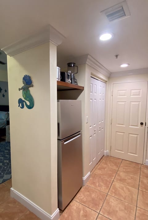Larger refrigerator - newly remodeled kitchenette