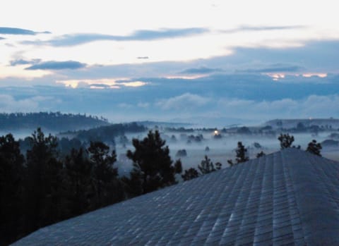 A foggy morning in the Hills