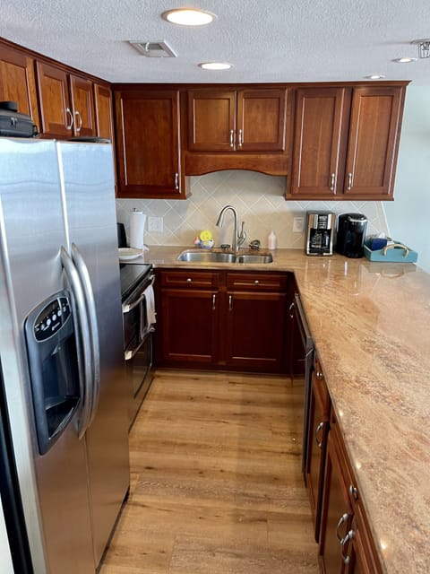 Fully stocked kitchen.
