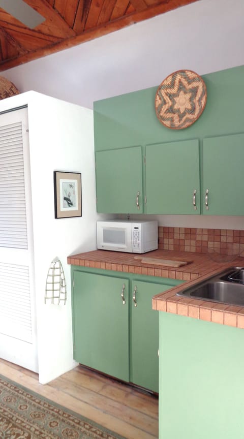 Kitchen view from under archway