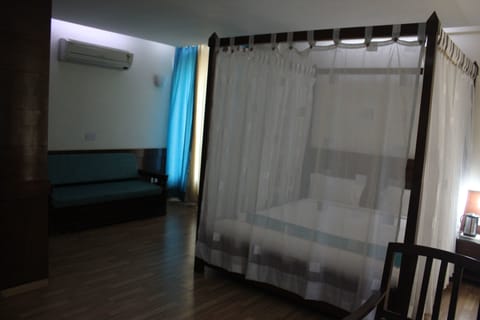 Super Deluxe Room | Blackout drapes, free WiFi, bed sheets