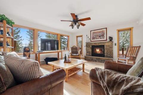 Main Level Living Room w/ Fireplace