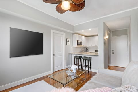 Living Room,  Breakfast Bar, and Kitchen