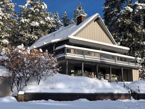               Fresh Snow 
            February 2019
