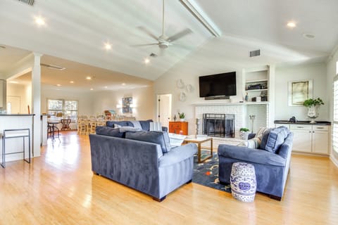 Bay St. Louis Vacation Rental | 4BR | 4.5BA | 2,464 Sq Ft | Stairs Required
