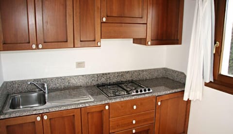 Full-size fridge, coffee/tea maker