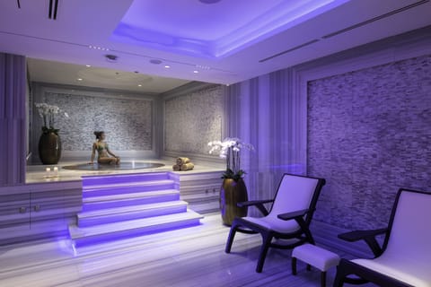 Sauna, hot tub, steam room, body treatments, hot stone massages