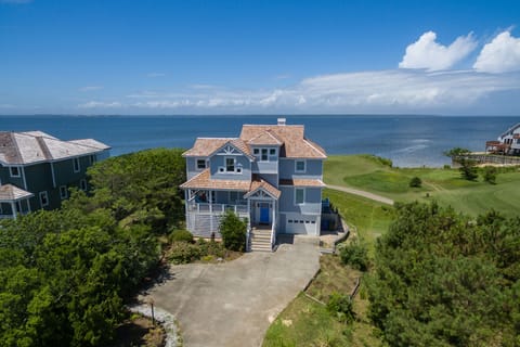 SA06: Tramonti l Front Exterior