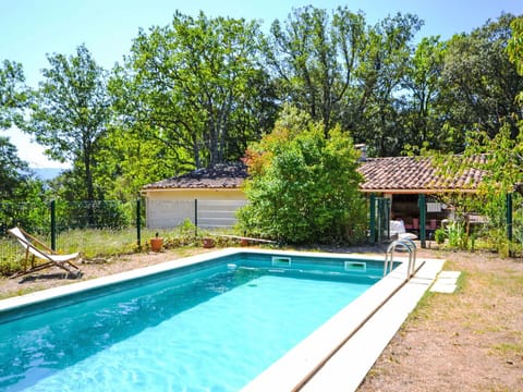 Swimming Pool, Backyard, Resort, Garden, Leisure, Shade, Eco Hotel, Estate, Landscaping, Farmhouse