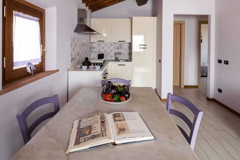 Furniture, Table, Picture Frame, Comfort, Lighting, Wood, Interior Design, Flooring, Living Room, Floor