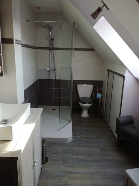 Double Room | Bathroom | Towels