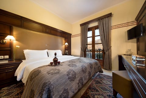 Superior Double or Twin Room (Panoramic Meteora View) | In-room safe, soundproofing, free WiFi