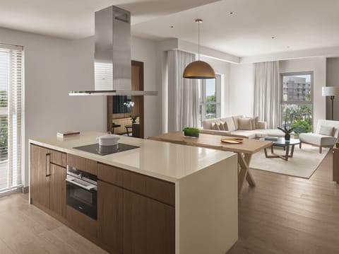 Fridge, stovetop, coffee/tea maker