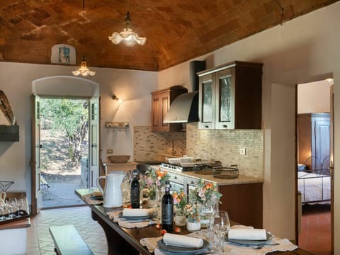 Table, Furniture, Property, Picture Frame, Tableware, Wood, Cabinetry, Lighting, Countertop, Interior Design