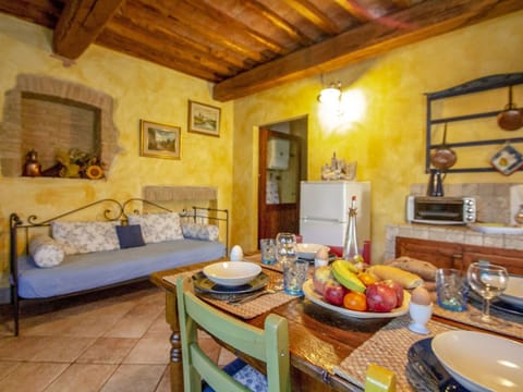 Room, Property, Building, Furniture, Interior Design, House, Living Room, Real Estate, Table, Villa